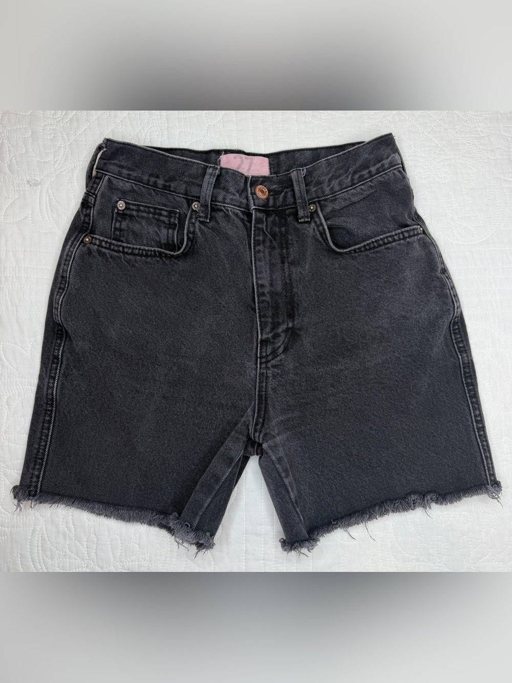 Free People We The Free Cutoff Jean Shorts Washed Black Size 27 5” Inseam